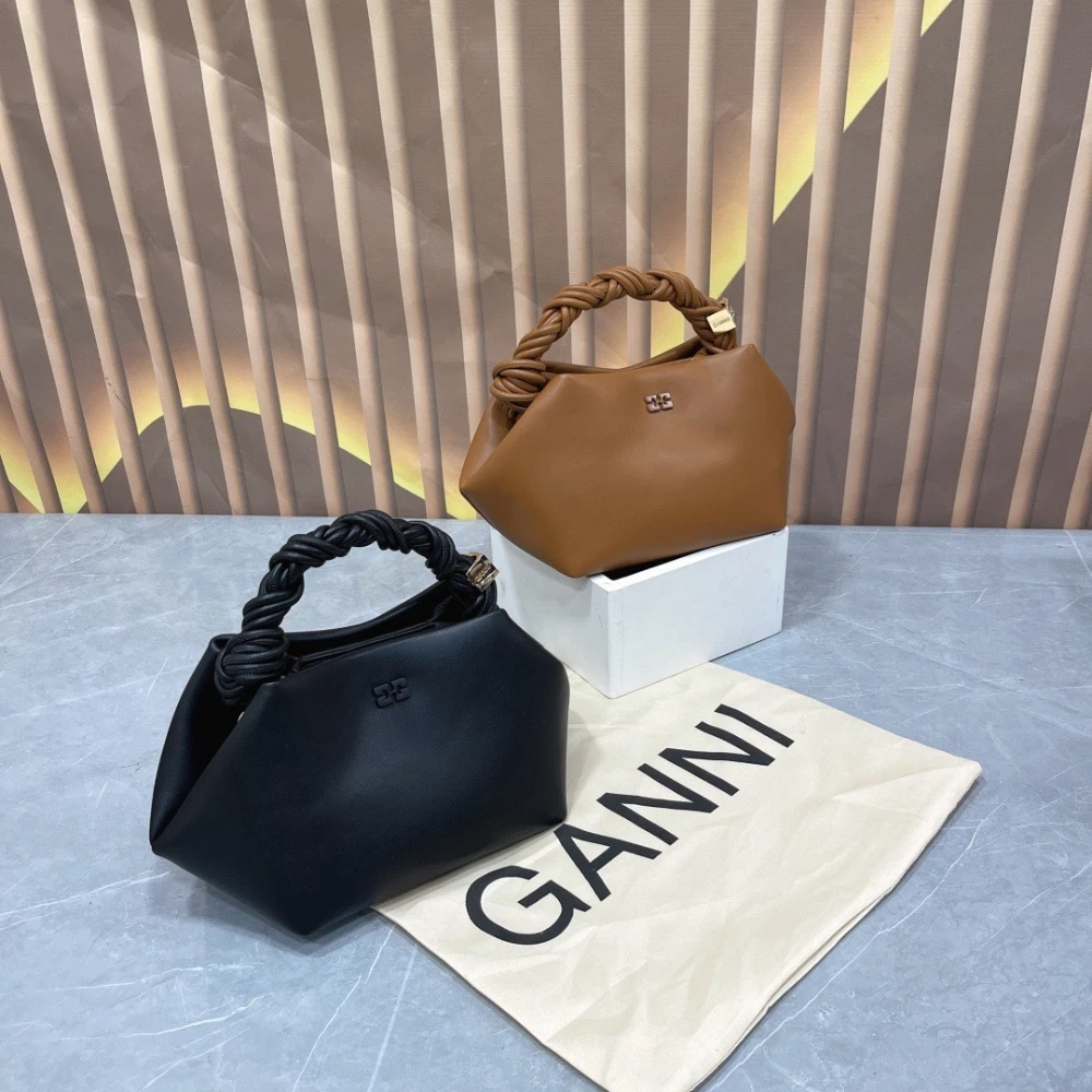 2026年、高級デザイナーによるミニクロスボディバッグ。レザ - Women Bags 2026 Trends のレビューと価格